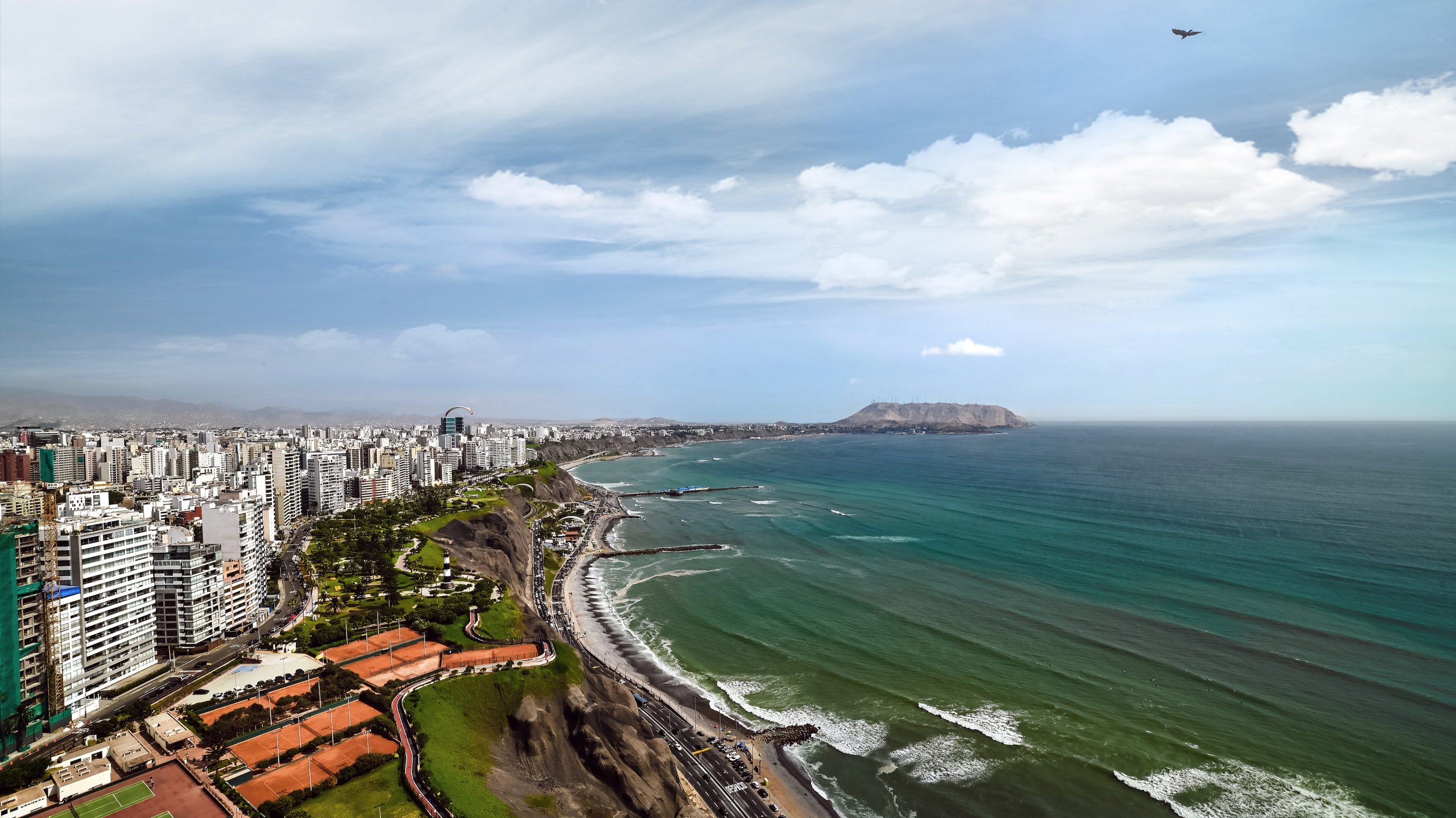 Lima's Miraflores clifftops on the Pacific