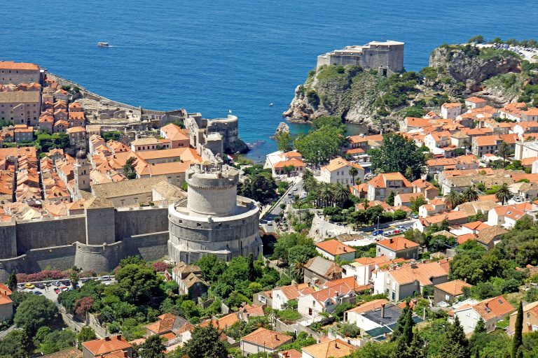The red rooftops and City Walls of Dubrovnik&rsquo;s Old Town above the Adriatic, Croatia